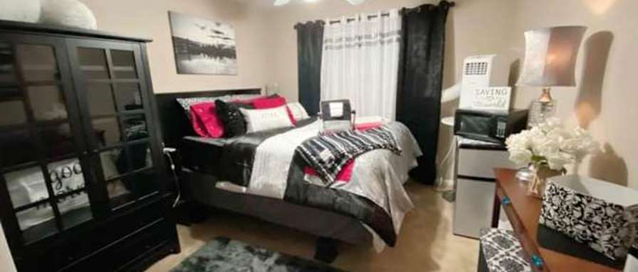 Elizabeth's room