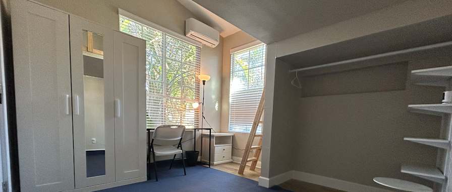 Tracy's room