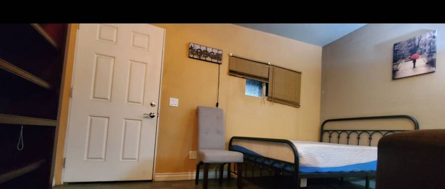 FURNISHED PRIVATE ROOM's room