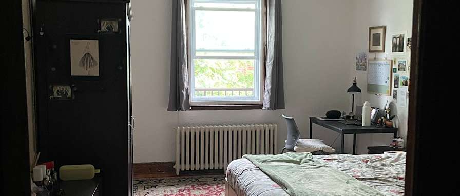 Carole's room