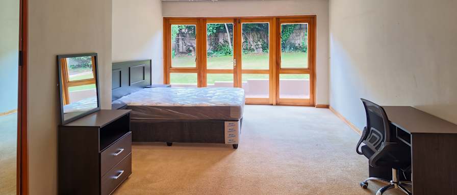 Roomify Properties's room