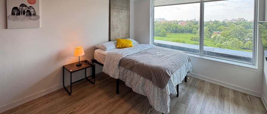 Meryem ikbal Yaman's room