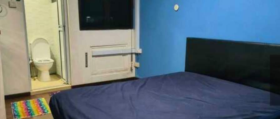 Anizah's room