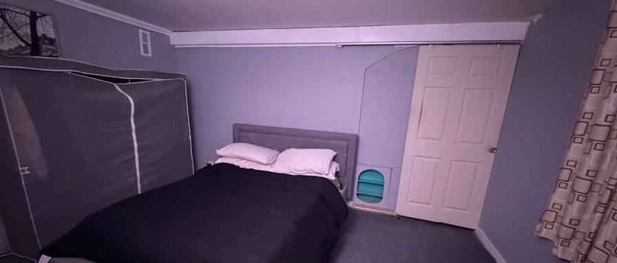 Jay Perez's room