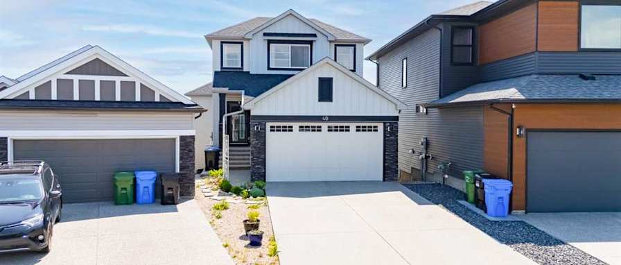 Meng Qiong Huang's room