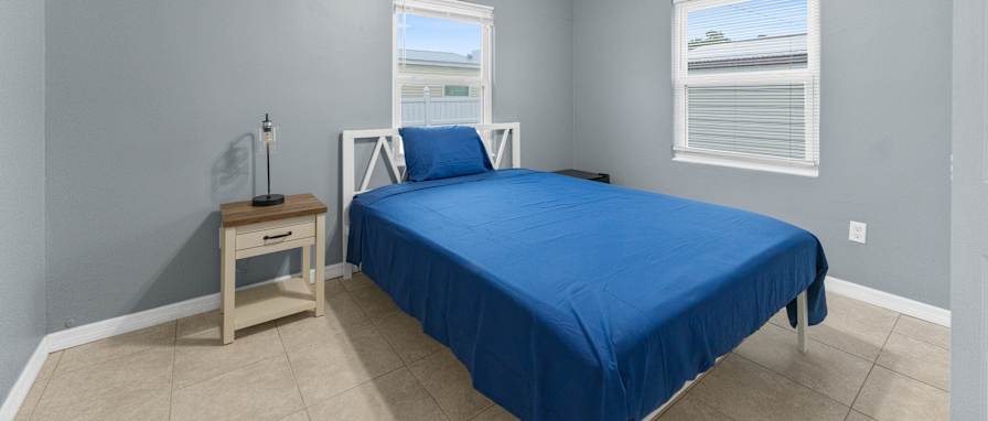 Oscar's room