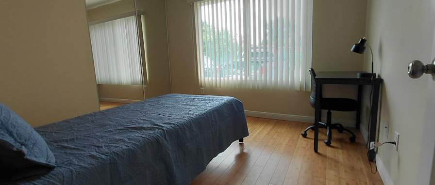 Frank's room