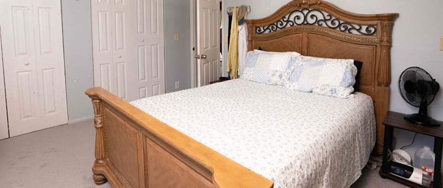 Armando's room