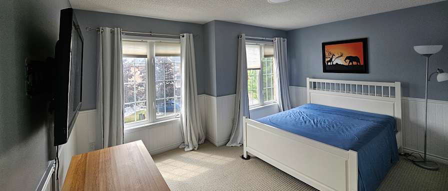 Clarizz's room