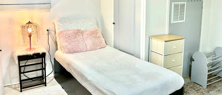G H's room