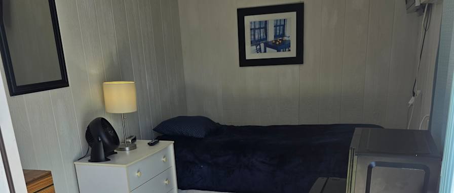 Lenny's room