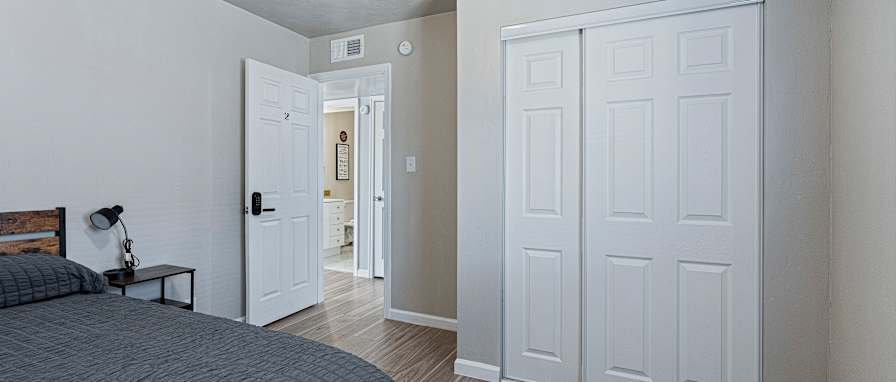 Ventures Rentals's room
