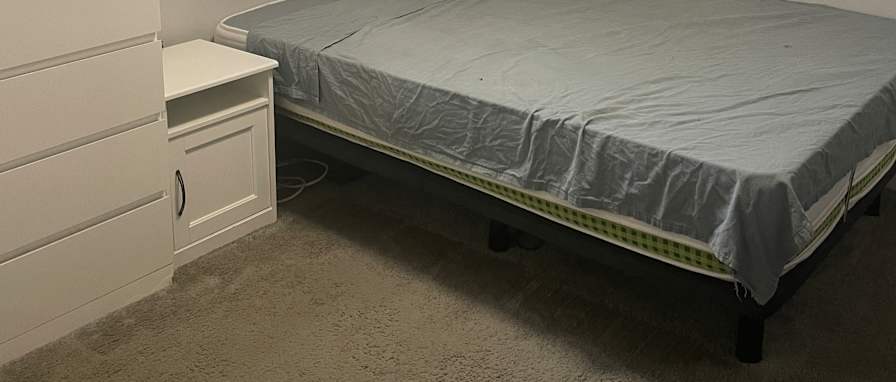 Sandy Maxwell's room