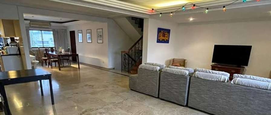 Rouzbeh's room