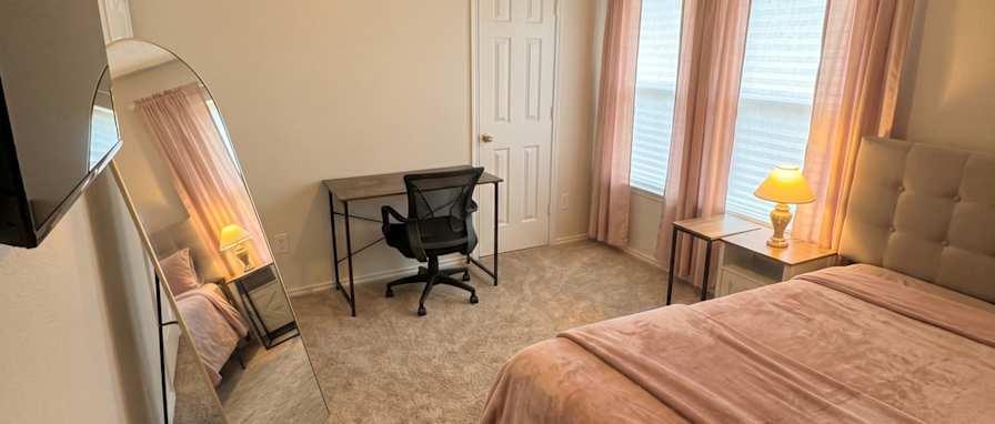Jocelyn's room