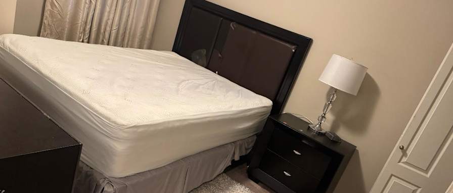 Clever's room