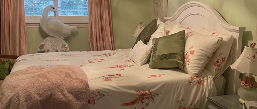 Jennifer's room