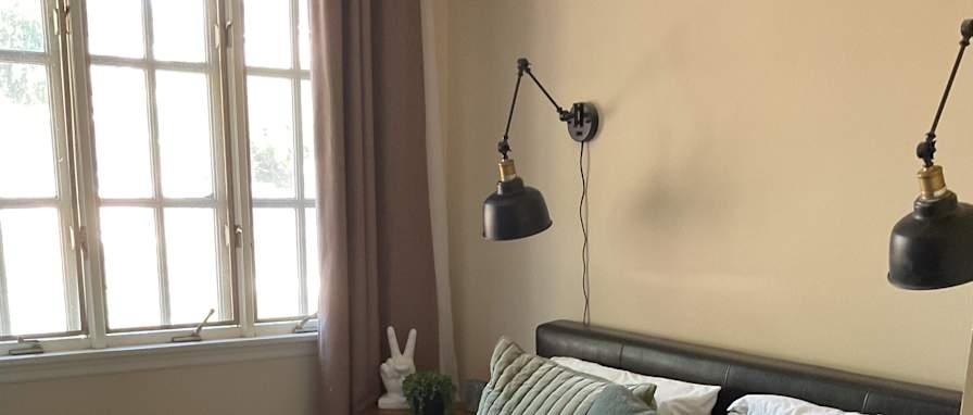 Olympia DeCarlo's room