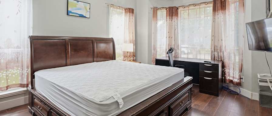 RoomWise's room