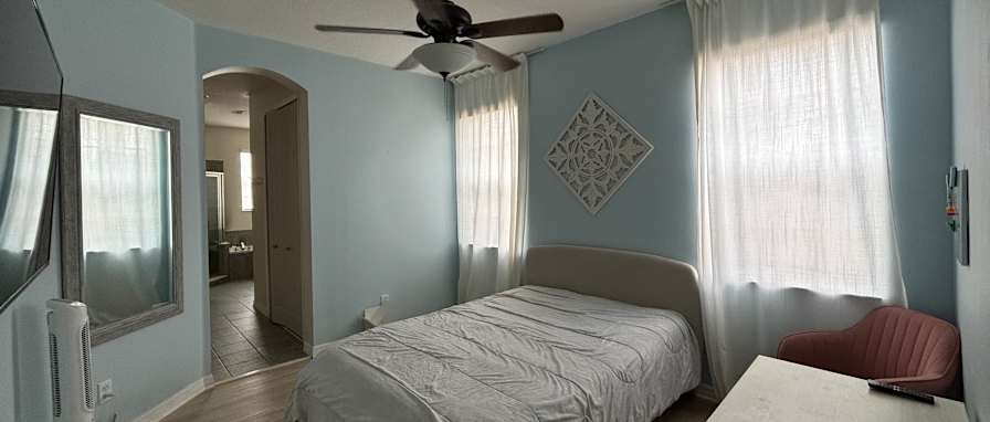 Andrea's room
