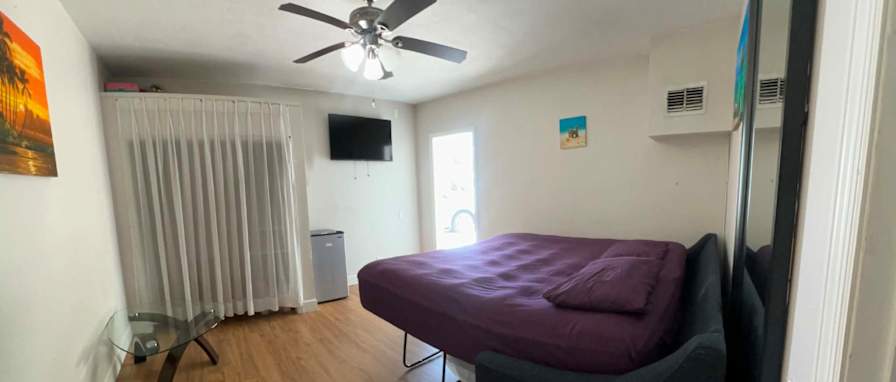 Lisa's room