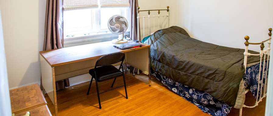 Marlowe Porter's room