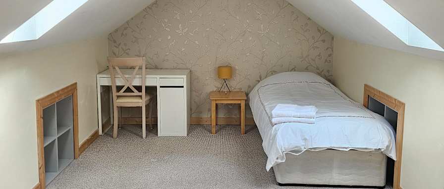 Roxanne's room