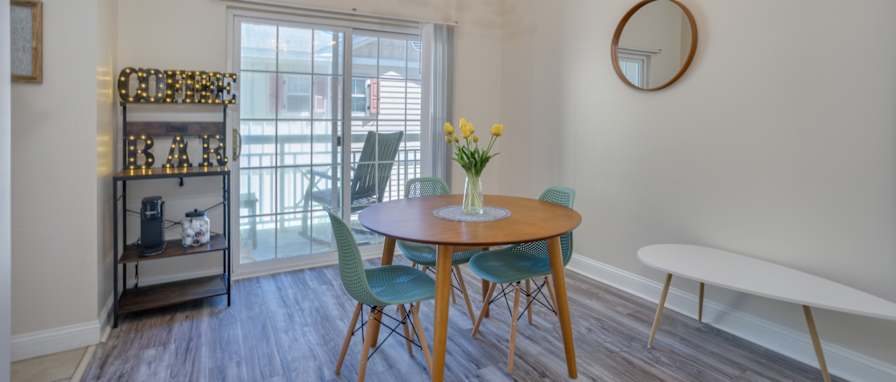 Woods Group Real Estate's room