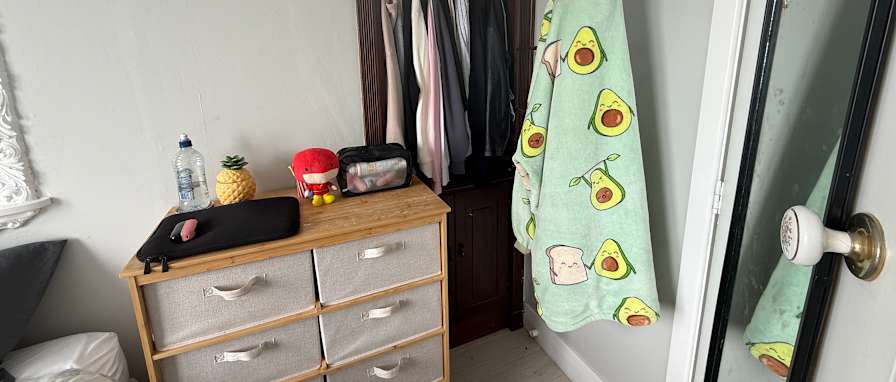 Shontelle's room
