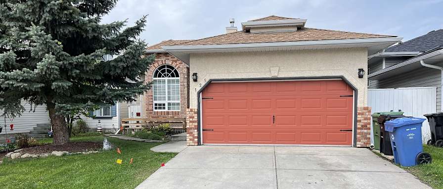 Meng Qiong Huang's room