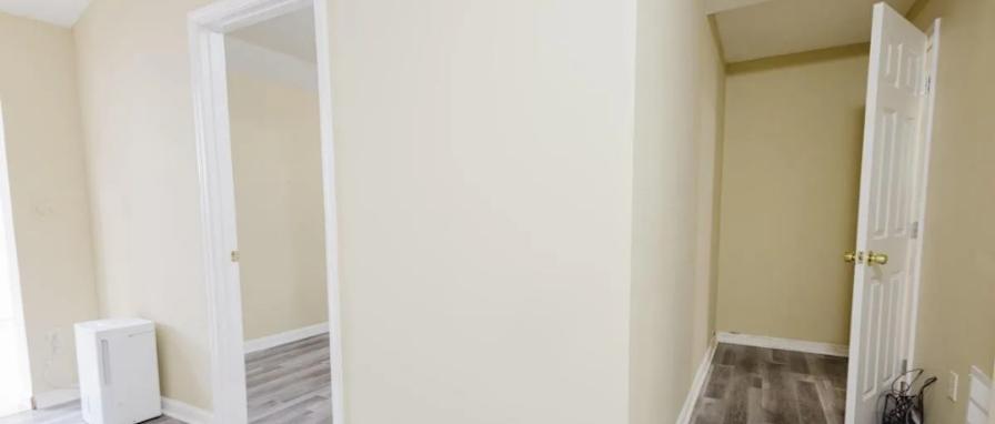 Zee's room