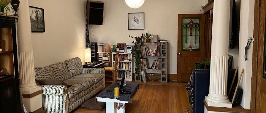 Louis's room