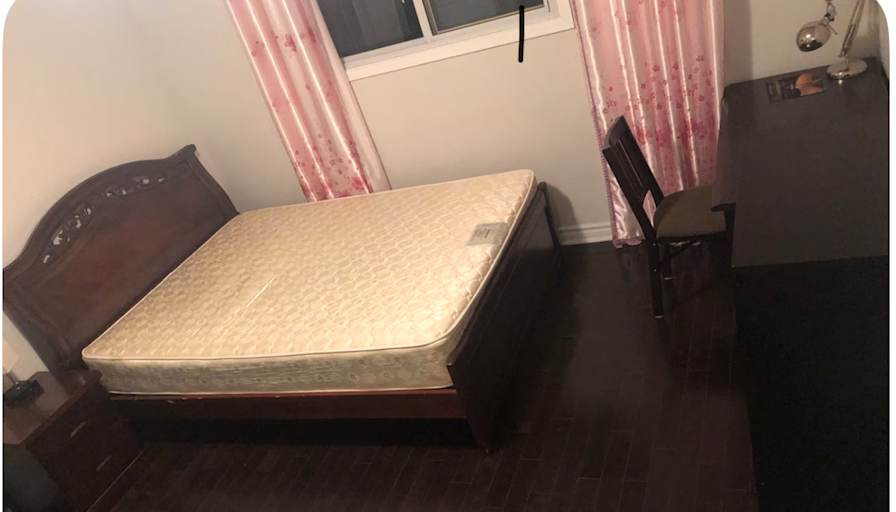 Shuning (Jane) You's room