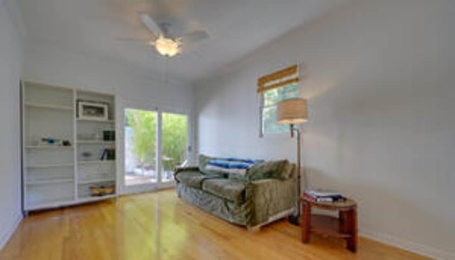 anna's room