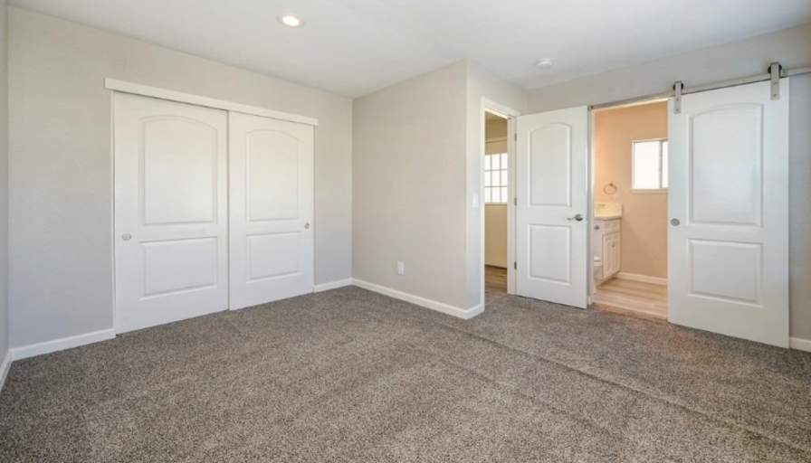 Tami Smith's room