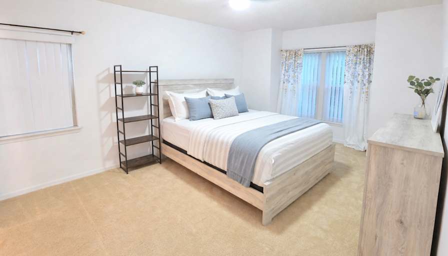 George L's room