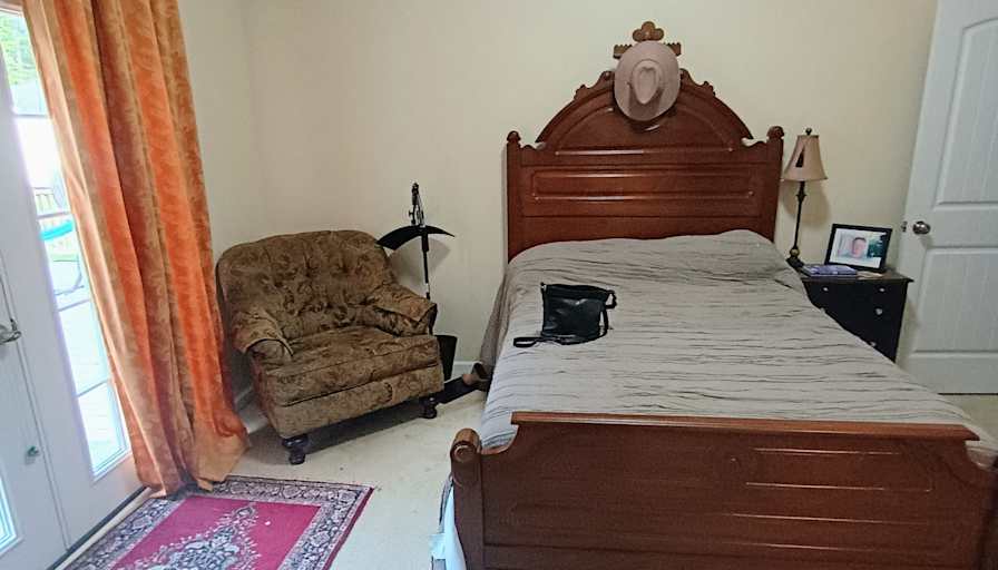 Anne's room