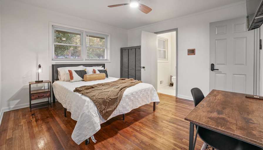PadSplit's room