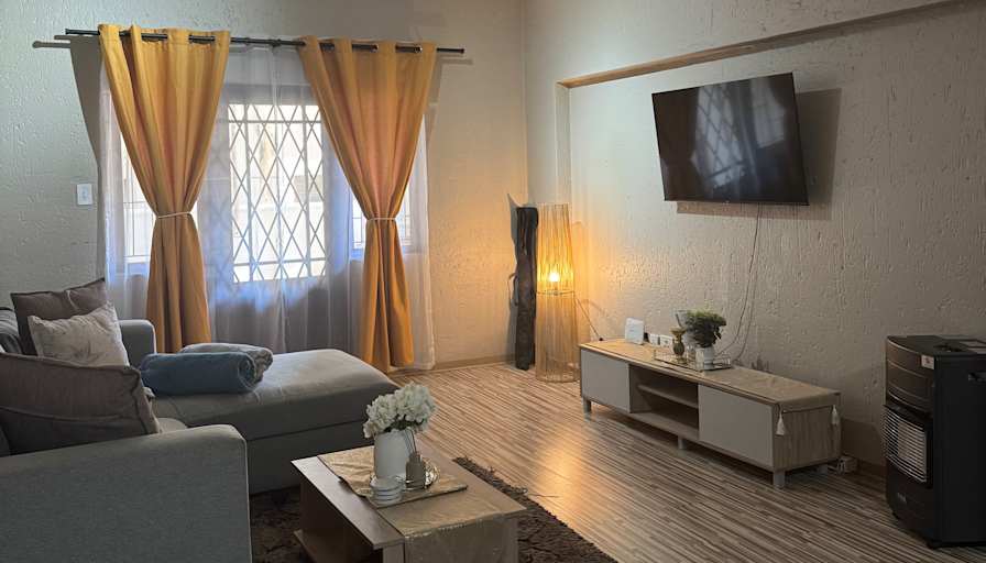 Botlhale-ba-Modimo Mmope's room