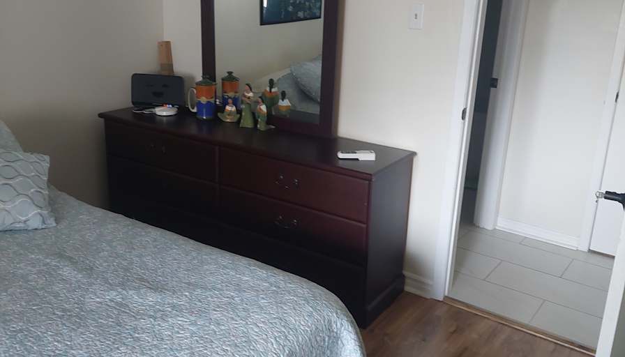 Eliana vieglais's room