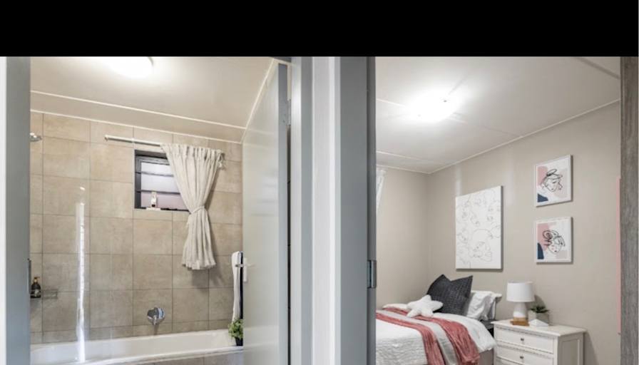 Seluleko's room