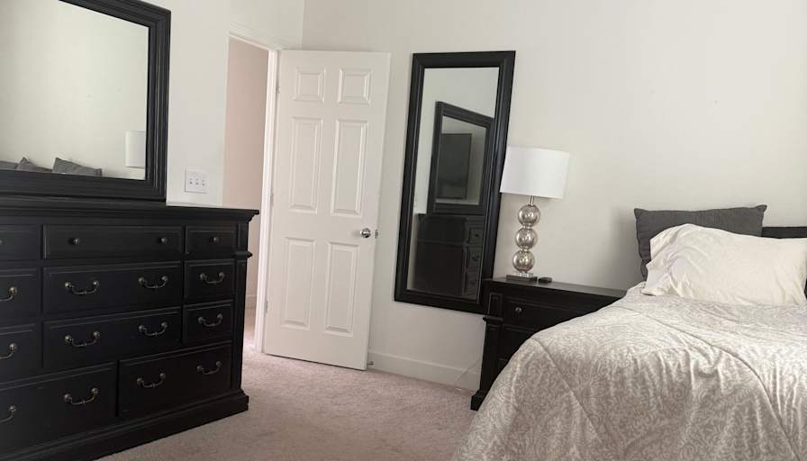 Melissa Silva's room