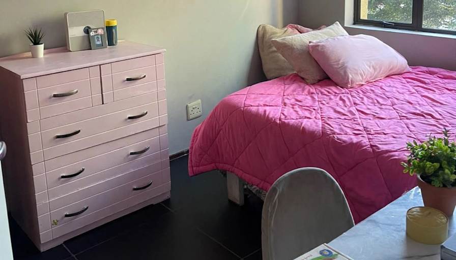 Diony's room