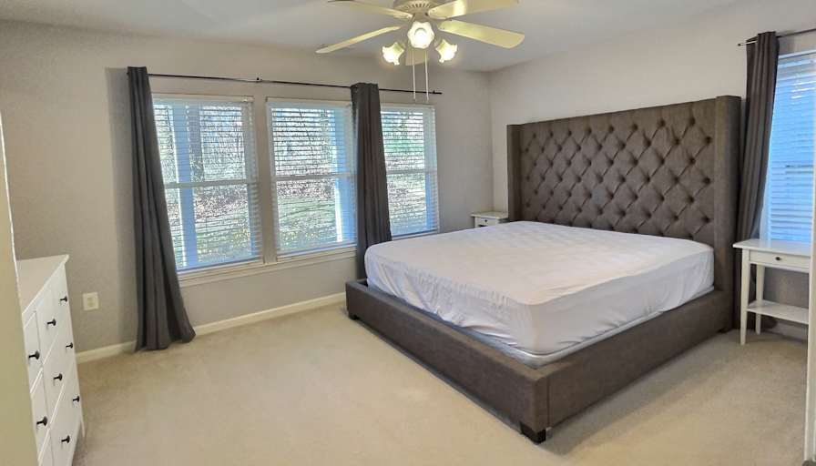Stephanie's room