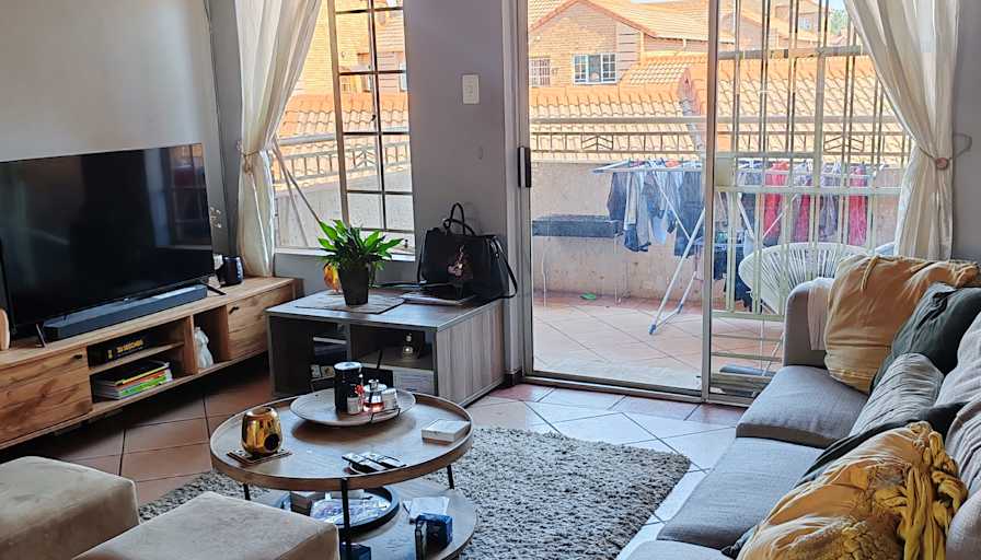 Ashler Makua's room