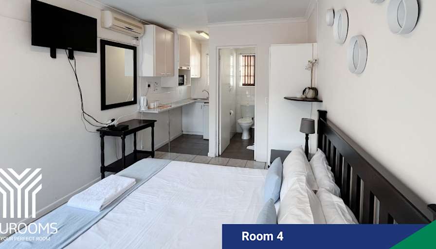 YouRooms's room