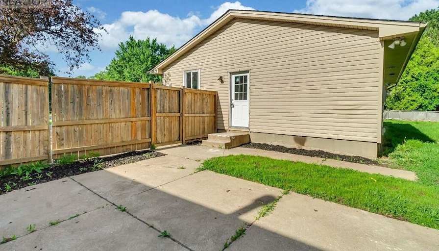 Vrushti Trivedi's room