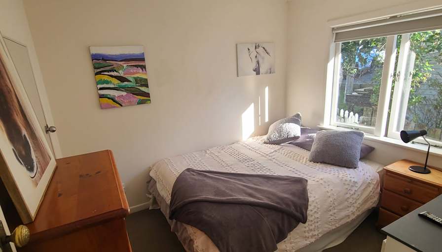 Jasmine's room