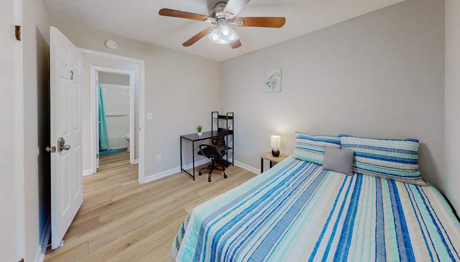PadSplit's room