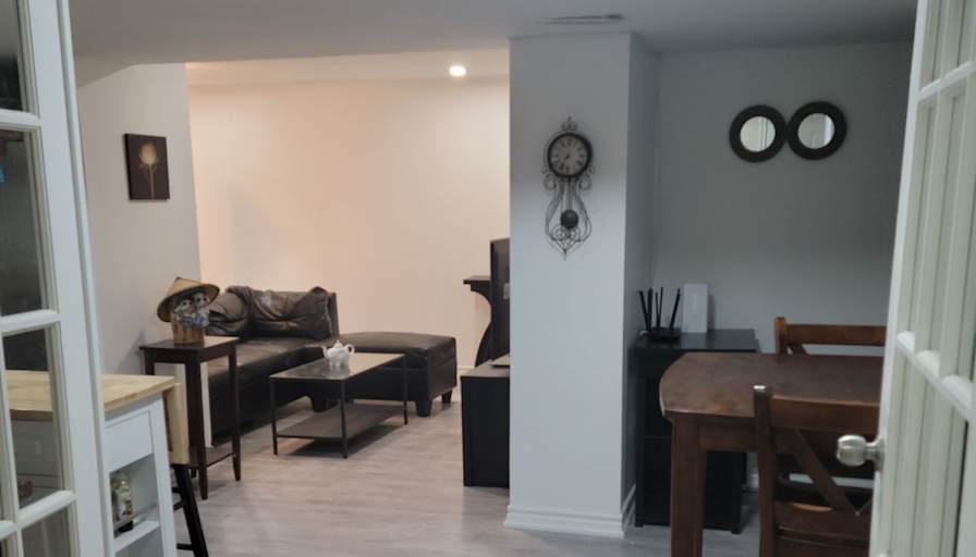 JM Properties's room